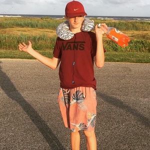 Meet your Posher, Dylan